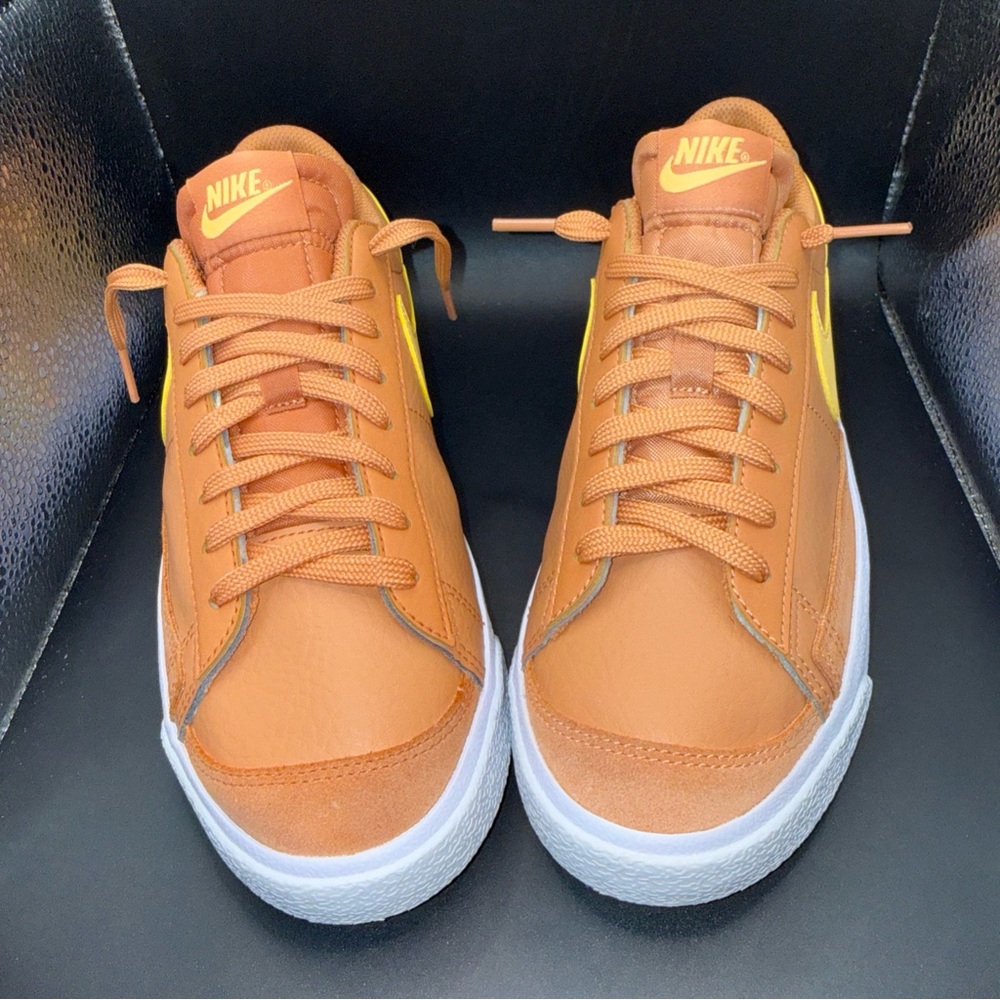 Size 7Y - Nike Blazer Low '77, Amber Brown/Melon Tint, DA4074 200, No Box, Great
